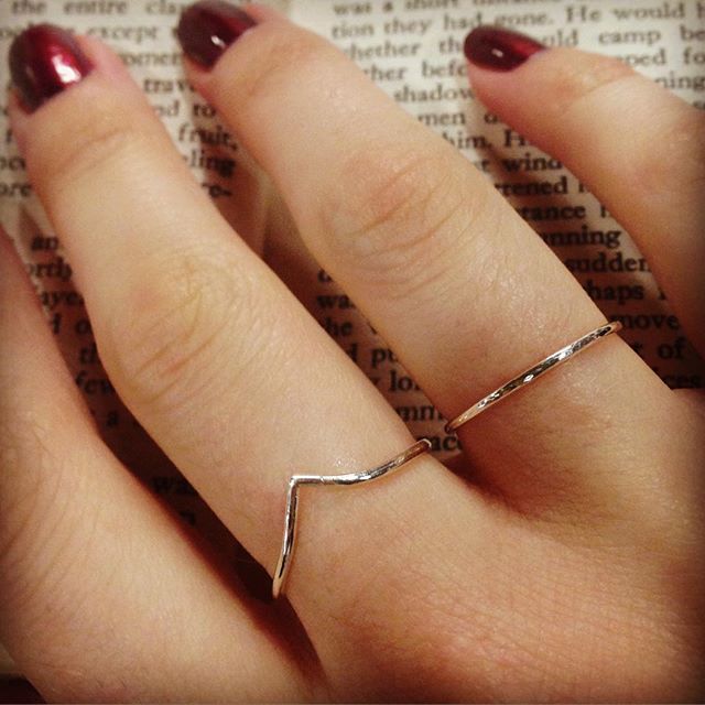 Love my dainty new rings from @ben_coles90  and @tashadeurwaarder  by @anicejewellery 💍👌🏼 #ring #silver #dainty #present #pretty #fashion #style #jewelry #handmade #toronto #love
